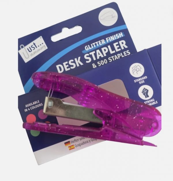 Stapler with 500 staples pins Random Colour